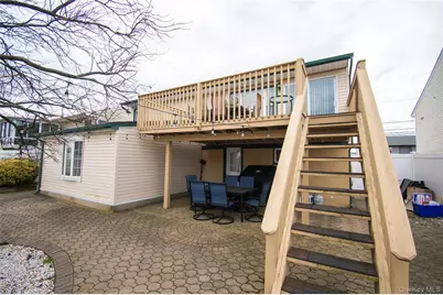 51 E 2nd Street, Freeport, NY 11520 - Photo 39