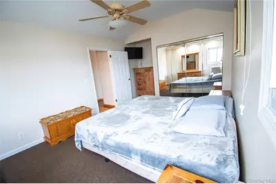 51 E 2nd Street, Freeport, NY 11520 - Photo 21