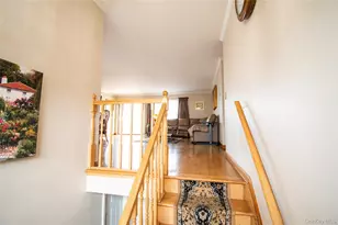 51 E 2nd St, Freeport, NY 11520 - Photo 5