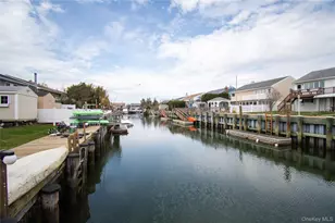 51 E 2nd St, Freeport, NY 11520 - Photo 47