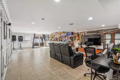 3822 Greentree Drive, Oceanside, NY 11572 - Photo 29