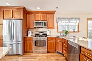 [Address not provided], Medford, NY 11763 - Photo 3