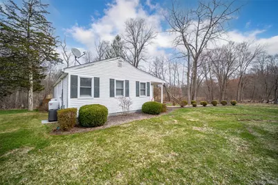 43 Lake Road, Hopewell Junction, NY 12533 - Photo 3