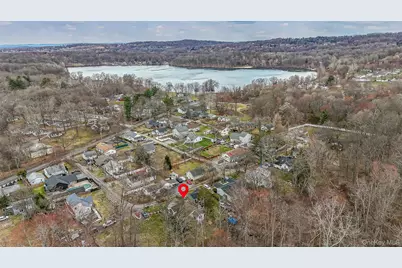 43 Lake Road, Hopewell Junction, NY 12533 - Photo 35