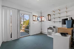 450 Chestnut Ln, East Meadow, NY 11554 - Photo 19