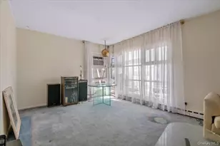 450 Chestnut Ln, East Meadow, NY 11554 - Photo 13