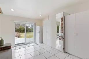 137 Burr Rd, East Northport, NY 11731 - Photo 21