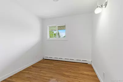 137 Burr Road, East Northport, NY 11731 - Photo 27