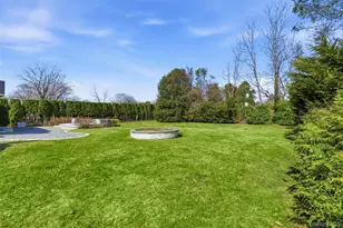 137 Burr Rd, East Northport, NY 11731 - Photo 31