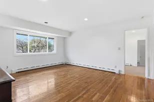 137 Burr Rd, East Northport, NY 11731 - Photo 5