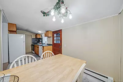 11 Rosemont Avenue, Farmingville, NY 11738 - Photo 13