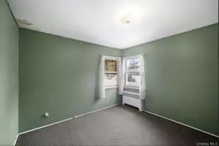 228-11 145th Ave, Springfield Gardens, NY 11413 - Photo 15