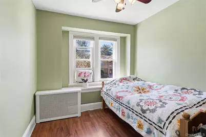 5 Burbury Lane, Great Neck, NY 11023 - Photo 19