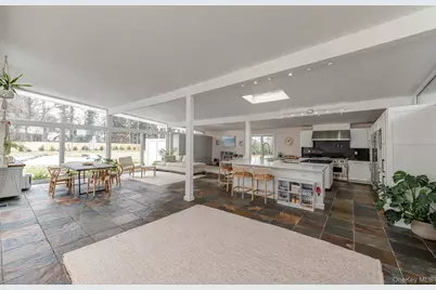 21 Lloyd Haven Drive, Lloyd Harbor, NY 11743 - Photo 9