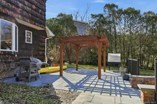 35 E Neck Rd, Huntington, NY 11743 - Photo 29