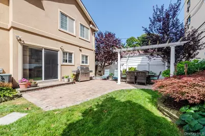 40 E Penn Street, Long Beach, NY 11561 - Photo 29