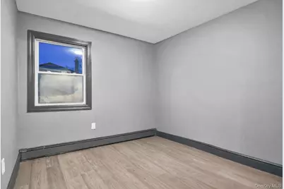 99 Ontario St, Port Jefferson Station, NY 11776 - Photo 11