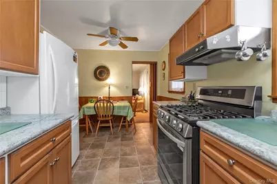 133 Judith Lane, Valley Stream, NY 11580 - Photo 5