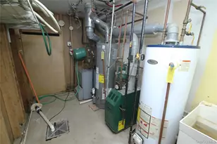 162-21 102nd St, Howard Beach, NY 11414 - Photo 19