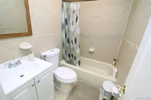 162-21 102nd St, Howard Beach, NY 11414 - Photo 9