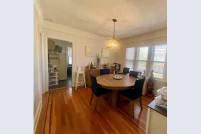 372 E 235th Street, Bronx, NY 10470 - Photo 13