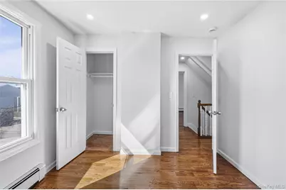 22 Colonial Avenue, Freeport, NY 11520 - Photo 35