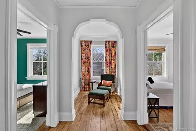 247 Broadway, Pleasantville, NY 10570 - Photo 23