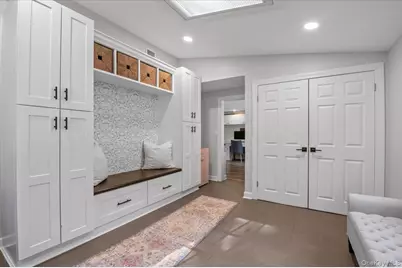 16 Ingold Drive, Dix Hills, NY 11746 - Photo 33