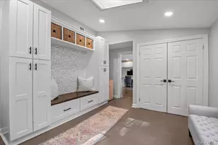 16 Ingold Dr, Dix Hills, NY 11746 - Photo 33