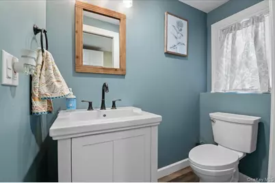 16 Ingold Drive, Dix Hills, NY 11746 - Photo 35