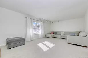 104 Bon Aire Cir W, Suffern, NY 10901 - Photo 5