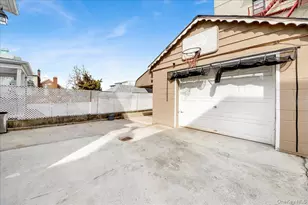 4344 Boyd Ave, Bronx, NY 10466 - Photo 21