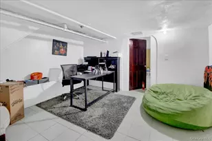 4344 Boyd Ave, Bronx, NY 10466 - Photo 19