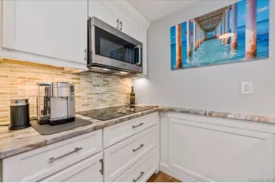 230 W Broadway #413, Long Beach, NY 11561 - Photo 17