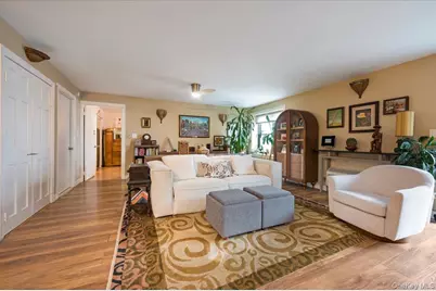 230 W Broadway #413, Long Beach, NY 11561 - Photo 9