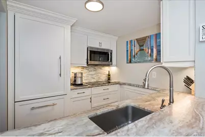 230 W Broadway #413, Long Beach, NY 11561 - Photo 15