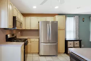 1662 E 36th St, Brooklyn, NY 11234 - Photo 5