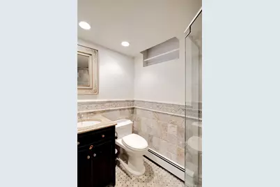 330 Chestnut Drive, East Hills, NY 11576 - Photo 27