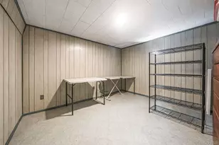 42 Centerwood St, West Babylon, NY 11704 - Photo 25