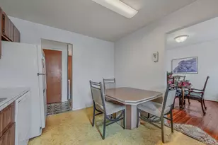 42 Centerwood St, West Babylon, NY 11704 - Photo 11