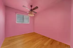 42 Centerwood St, West Babylon, NY 11704 - Photo 17