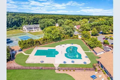 9 Kiowa Court #9, Coram, NY 11727 - Photo 15