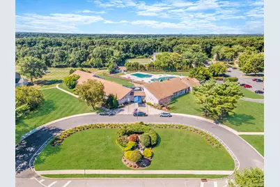 9 Kiowa Court #9, Coram, NY 11727 - Photo 13