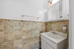 703 Cauldwell Ave, Bronx, NY 10455 - Photo 9