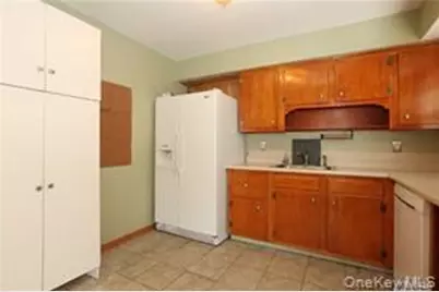 1768 Lenox Avenue, East Meadow, NY 11554 - Photo 9