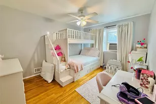 1663 Waring Ave, Bronx, NY 10469 - Photo 17