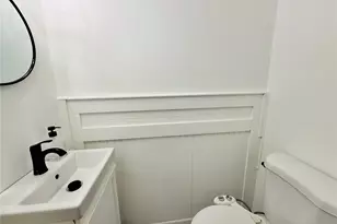 1663 Waring Ave, Bronx, NY 10469 - Photo 9