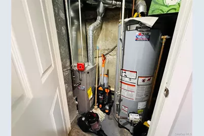 1663 Waring Avenue, Bronx, NY 10469 - Photo 27