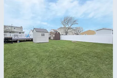 19 Kent Place, Amityville, NY 11701 - Photo 13