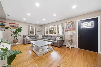 511 Old North Ocean Avenue, Patchogue, NY 11772 - Photo 3